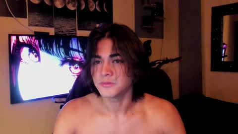 Snapshot of arthur_hunter chatting on June 7, 2026, 1:43 am I AM HERE online show from June 7, 2026, 1:43 am
