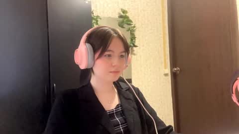 Mary online show from May 4, 2026, 3:08 pm