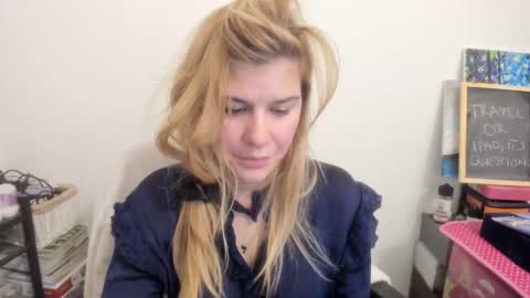 MIA online show from January 9, 2026, 11:17 pm