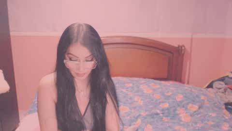 Snapshot of ary_z chatting on February 6, 2025, 1:05 am Ary online show from February 6, 2025, 1:05 am