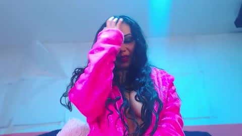 Snapshot of ary_z chatting on December 5, 2025, 3:48 am Ary online show from December 5, 2025, 3:48 am