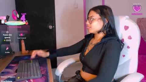 aryahmoon online show from March 18, 2026, 3:09 am