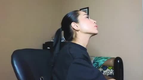 Asena online show from January 11, 2025, 3:55 am