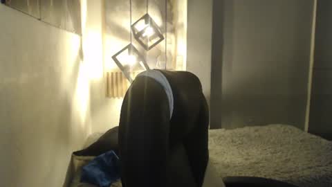 Snapshot of ash_kai chatting on July 17, 2026, 8:24 pm ash_kai online show from July 17, 2026, 8:24 pm