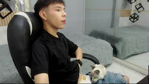Snapshot of ash_kai chatting on July 31, 2026, 8:30 pm ash_kai online show from July 31, 2026, 8:30 pm