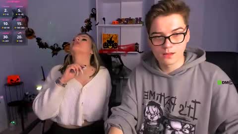 ash_raven_ online show from October 23, 2025, 8:29 pm