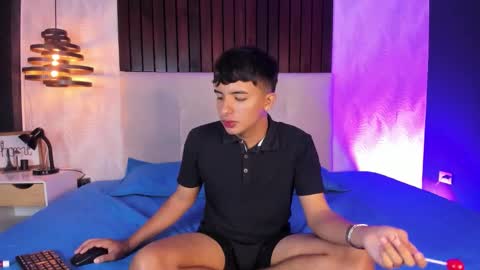 ash_russell online show from January 13, 2026, 7:41 pm