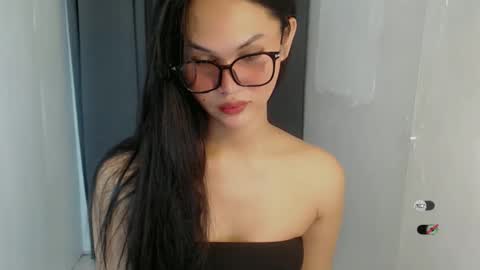 Snapshot of ash_sexdoll chatting on April 7, 2026, 4:46 am ASH online show from April 7, 2026, 4:46 am