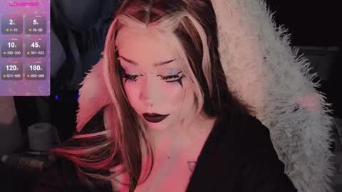 Snapshot of asha_nekooo chatting on October 21, 2025, 11:27 pm Sasha next stream December 4st at 0000- 0030 am German time online show from October 21, 2025, 11:27 pm