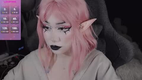 Snapshot of asha_nekooo chatting on November 25, 2025, 11:27 pm Sasha next stream December 4st at 0000- 0030 am German time online show from November 25, 2025, 11:27 pm