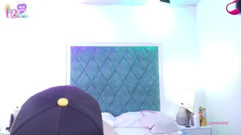 asha_zuri_and_adam online show from January 15, 2026, 12:32 pm