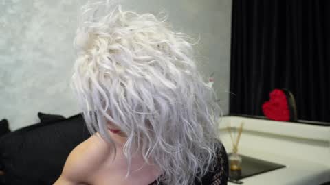 Snapshot of ashadevon_fit chatting on January 20, 2025, 1:39 am Asha online show from January 20, 2025, 1:39 am