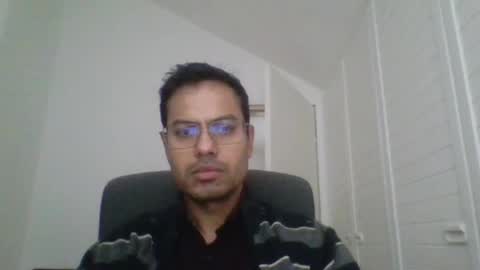 asharma1984xyz online show from April 14, 2026, 3:18 pm