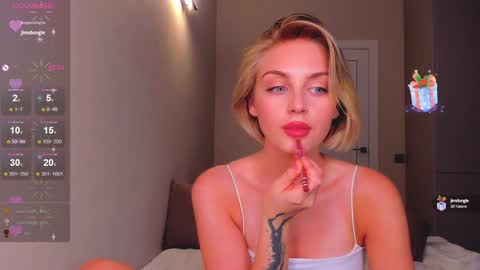 your pretty Ashley online show from December 30, 2024, 11:17 pm