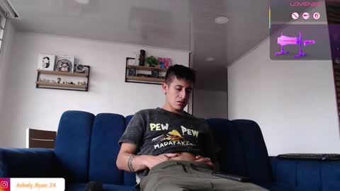 Ashley And Ryan  online show from February 19, 2026, 10:39 pm