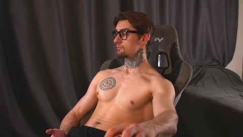 Jerk Machine online show from April 22, 2026, 3:13 pm