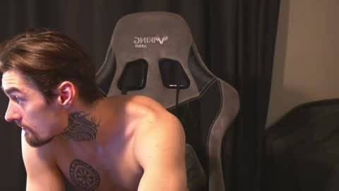 Jerk Machine online show from April 29, 2026, 10:19 am