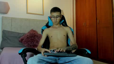   Asher  online show from March 31, 2026, 10:21 pm