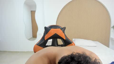 ashlan_king online show from May 6, 2026, 9:31 pm