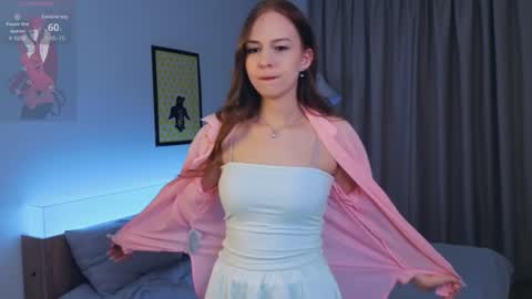 Snapshot of ashlealavender chatting on April 9, 2026, 9:20 pm April online show from April 9, 2026, 9:20 pm