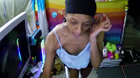 Ashle online show from November 16, 2025, 12:27 am