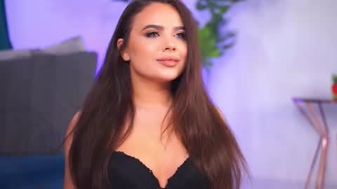 Ashley online show from March 12, 2026, 10:43 am