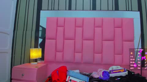 Ashly online show from February 4, 2025, 11:49 am