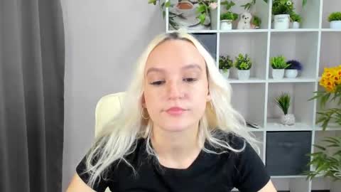 Ashley online show from October 21, 2025, 4:46 am