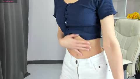 Ashley online show from October 26, 2025, 4:18 am