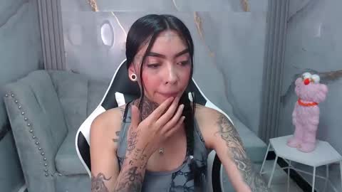 ashley_blum_v online show from September 15, 2025, 7:47 pm