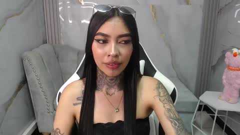 ashley_blum_v online show from October 2, 2025, 8:16 pm