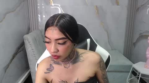 ashley_blum_v online show from October 12, 2025, 12:59 pm