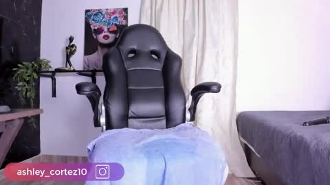 Ashley Cotez online show from February 12, 2025, 3:07 am