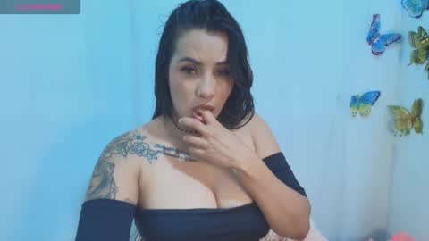 Snapshot of ashley_joyx_ chatting on May 20, 2026, 3:45 am ashley_joyx_ online show from May 20, 2026, 3:45 am