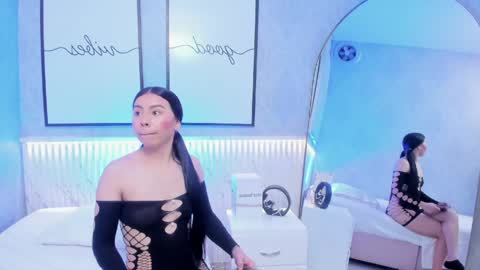 ASHLEY online show from May 15, 2026, 11:34 pm