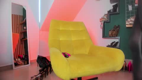 ashley_leon_ online show from March 29, 2026, 1:00 pm