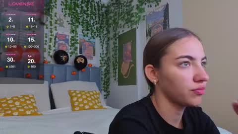 Ashle online show from November 4, 2025, 4:11 am