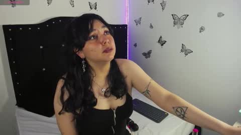 Ashley online show from November 25, 2025, 10:32 pm