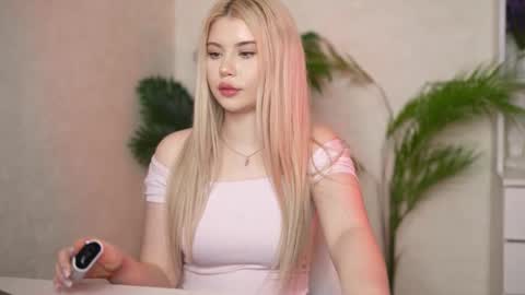 AshleyNiko online show from October 4, 2025, 3:32 pm