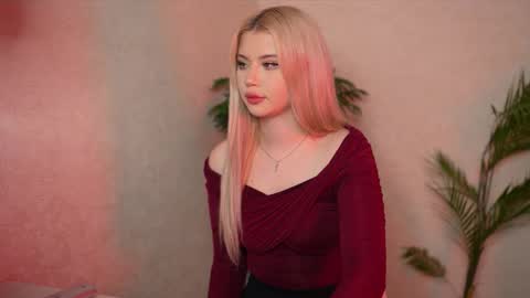 AshleyNiko online show from October 6, 2025, 2:47 pm