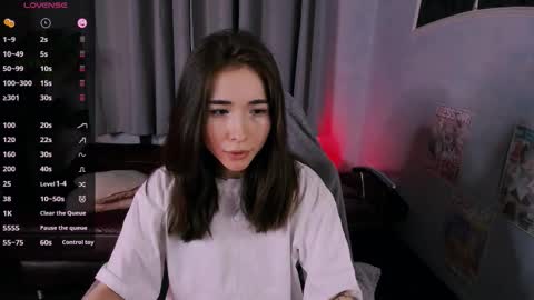 Ashley online show from November 9, 2025, 1:09 pm