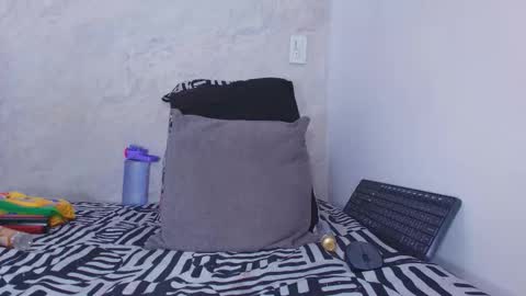 Ashly online show from November 27, 2025, 11:56 am