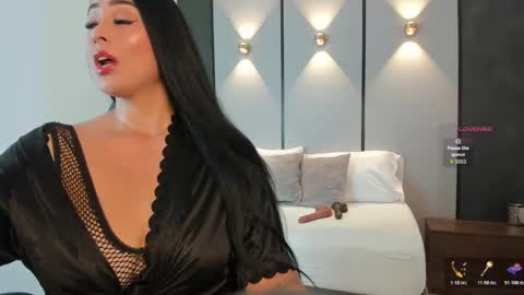 Snapshot of ashly_moonn chatting on March 31, 2026, 12:38 pm A S H L Y online show from March 31, 2026, 12:38 pm