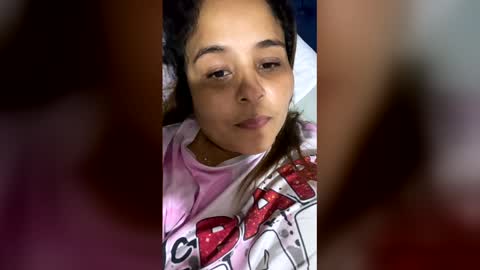 Snapshot of ashly_paez123 chatting on April 14, 2026, 6:52 am ashly_paez123 online show from April 14, 2026, 6:52 am