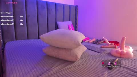 ashlye_miller_ online show from March 6, 2025, 10:09 am