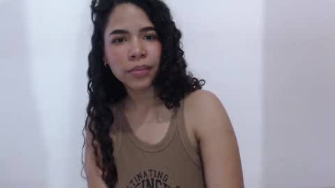 ashlyviper77 online show from February 11, 2026, 9:20 pm