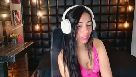 ashlyy sweet  online show from July 10, 2026, 6:32 pm