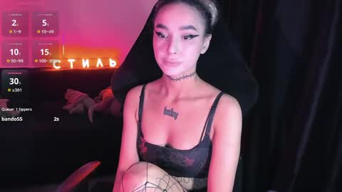 Mila online show from April 22, 2026, 10:28 am