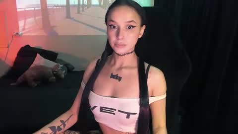 Mila online show from June 28, 2026, 6:52 am