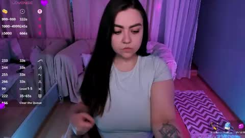 Your girlfriend online show from June 19, 2026, 11:19 pm